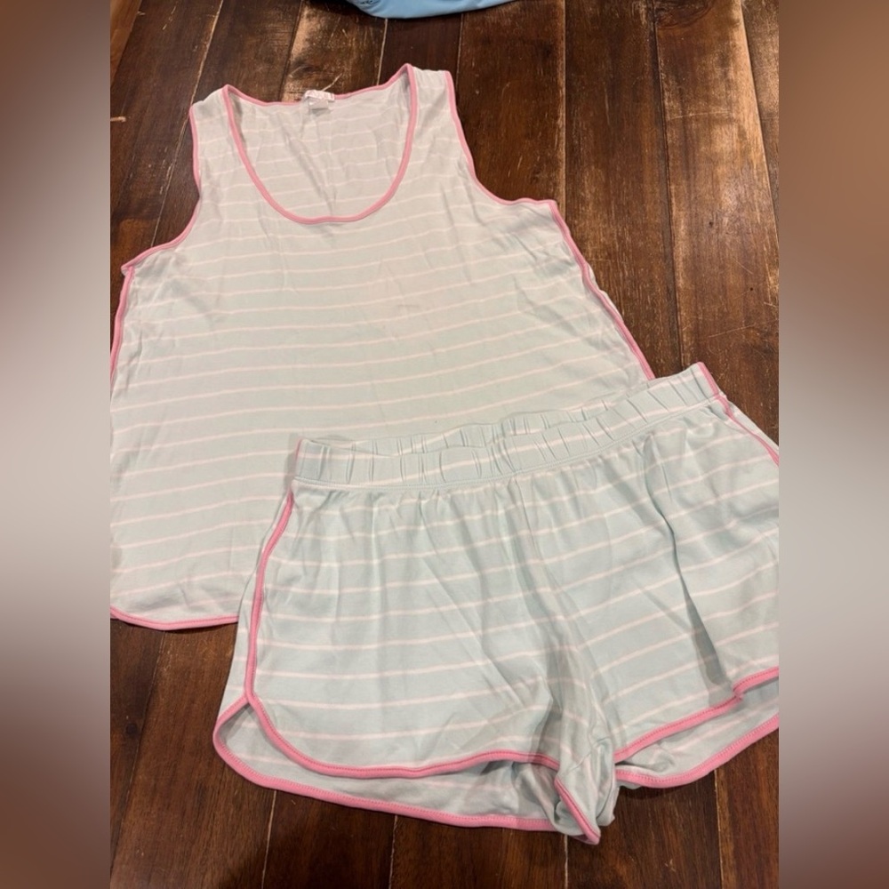 LAKE Pajama Set